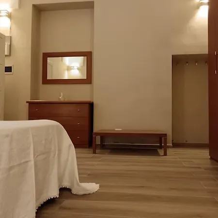 Dimora Stella בית נופש גלאטינה